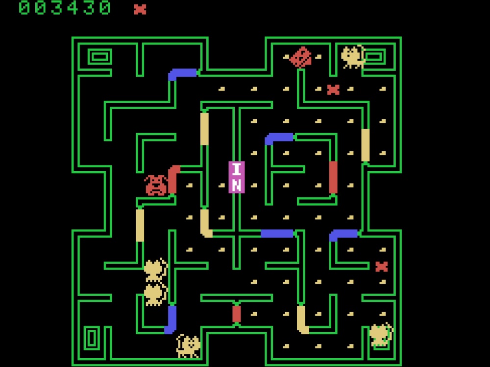 Gameplay of Mouse Trap for Colecovision